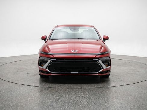 Used 2025 Hyundai Sonata SEL FWD image 1