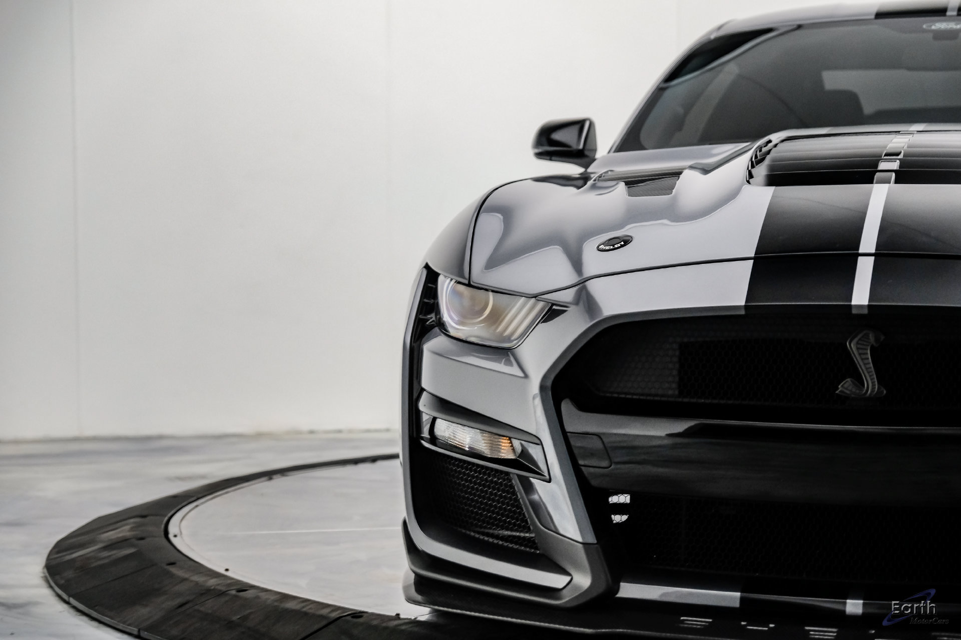 Used 2021 Ford Mustang Shelby GT500 w/ Technology Package RWD image 35