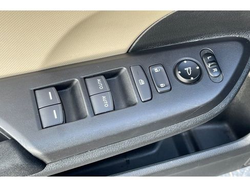 Certified 2018 Honda Civic LX image 12