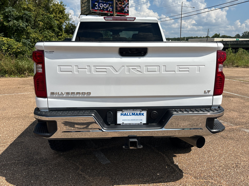 Used 2025 Chevrolet Silverado 2500 LT w/ Convenience Package AWD/4WD image 5