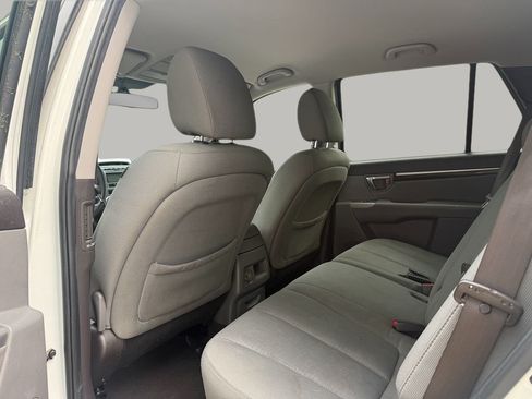 Used 2010 Hyundai Santa Fe GLS AWD/4WD image 12