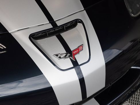 Used 2013 Chevrolet Corvette Grand Sport w/ 2LT Preferred Equipment Group image 7