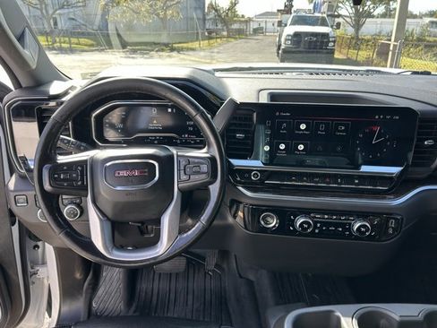 Used 2022 GMC Sierra 1500 Elevation image 18