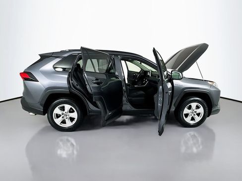 Used 2019 Toyota RAV4 XLE w/ Convenience Package AWD/4WD image 26