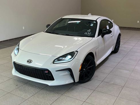 New 2026 Toyota GR86 Premium w/ ALL Weather Mat Package (TMS) image 1