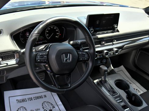 Used 2024 Honda Civic Sport image 14