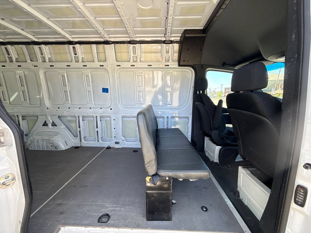 Used 2023 Mercedes-Benz Sprinter 2500 image 16