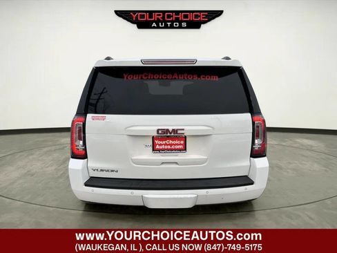 Used 2017 GMC Yukon SLE w/ SLE Value Package image 4