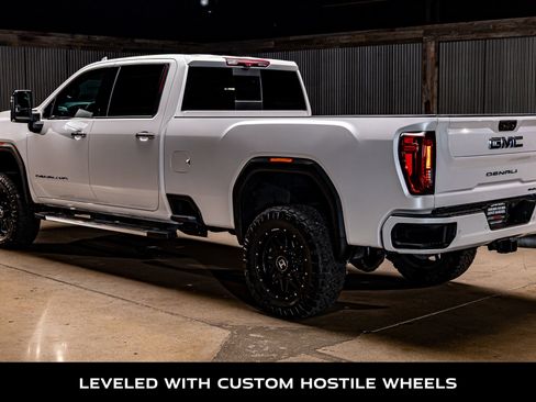 Used 2023 GMC Sierra 2500 Denali w/ Denali Ultimate Package image 6