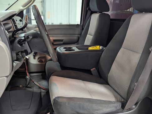 Used 2007 GMC Sierra 3500 W/T image 12