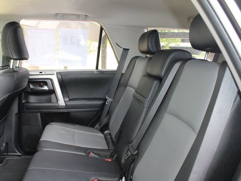 Certified 2021 Toyota 4Runner SR5 Premium w/ Moonroof Package AWD/4WD image 52