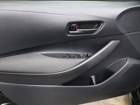 Used 2024 Toyota Corolla LE FWD image 16