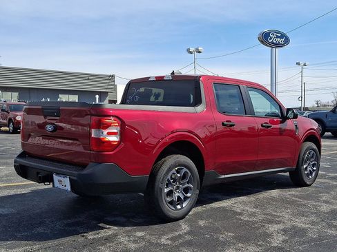 New 2026 Ford Maverick XLT image 4