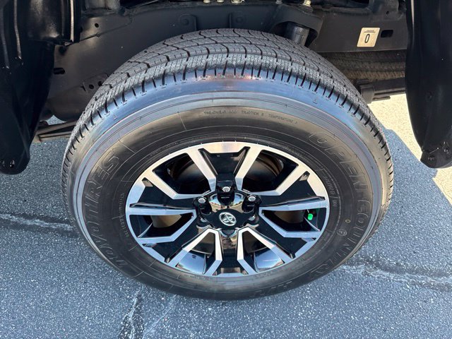 Used 2021 Toyota Tacoma TRD Sport RWD image 12