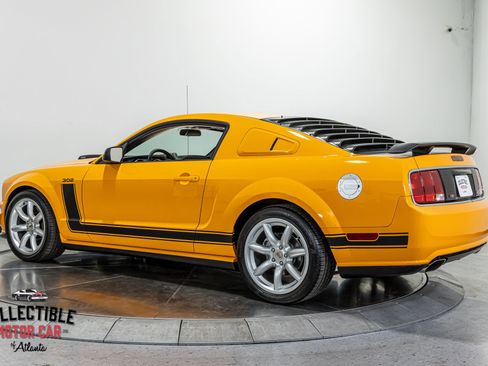 Used 2007 Ford Mustang GT RWD image 14