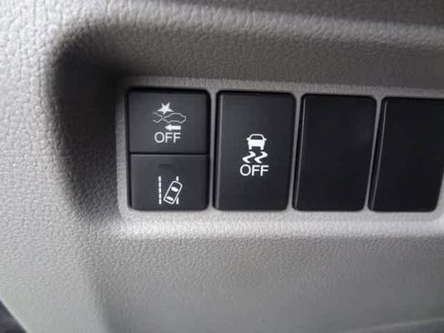 Used 2019 Honda Pilot LX image 18