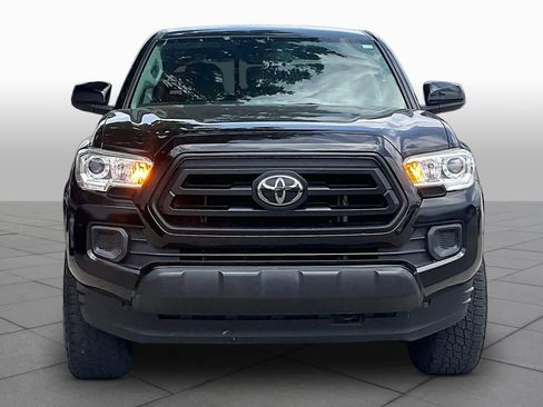 Used 2021 Toyota Tacoma SR w/ SR Convenience Package RWD image 4