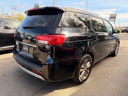 Used 2016 Kia Sedona SX Limited FWD image 4