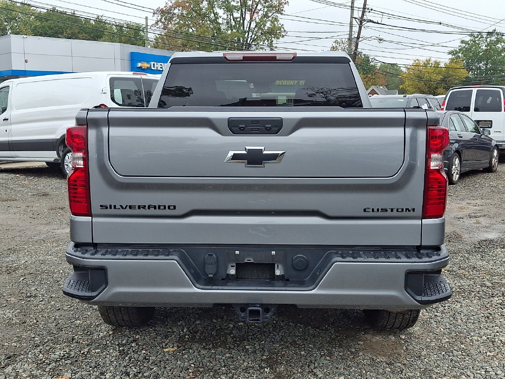 Used 2024 Chevrolet Silverado 1500 Custom AWD/4WD image 7