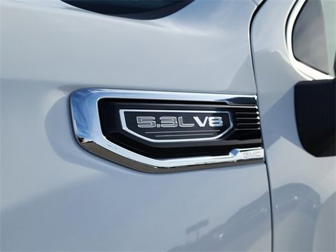 New 2026 GMC Sierra 1500 SLT w/ SLT Premium Plus Package image 12