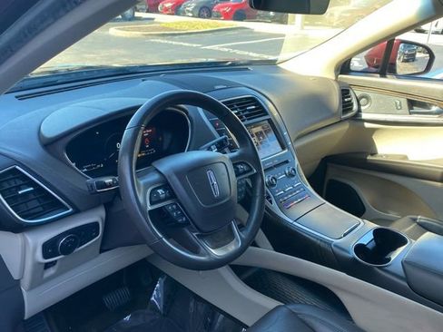 Used 2019 Lincoln Nautilus Reserve w/ Driver Assistance Package image 14