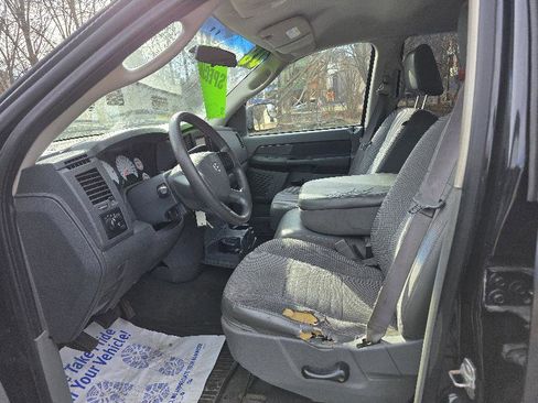 Used 2008 Dodge Ram 1500 Truck ST image 10