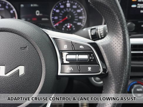 Used 2024 Kia Forte GT-Line w/ GT-Line Premium Package FWD image 6