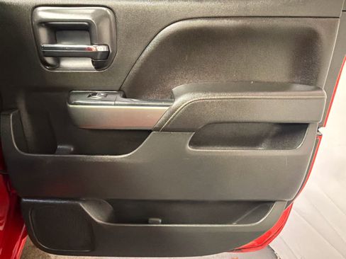 Used 2018 Chevrolet Silverado 1500 LT w/ All Star Edition image 28