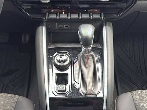 Used 2023 Chevrolet Colorado Z71 w/ Z71 Convenience Package 2 image 27