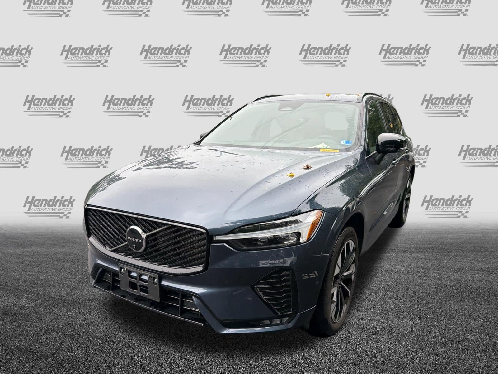 Used 2026 Volvo XC60 B5 Plus AWD/4WD image 6