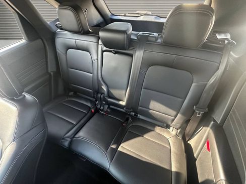 Used 2022 Ford Escape Titanium FWD image 13