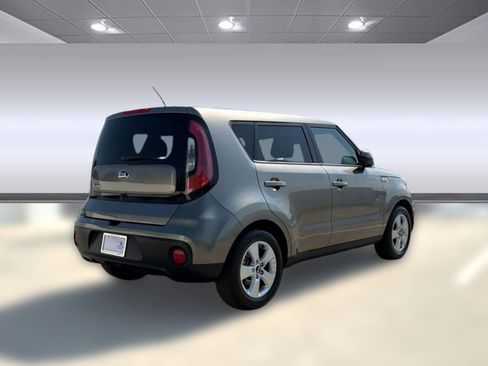 Used 2019 Kia Soul w/ Convenience Package image 6