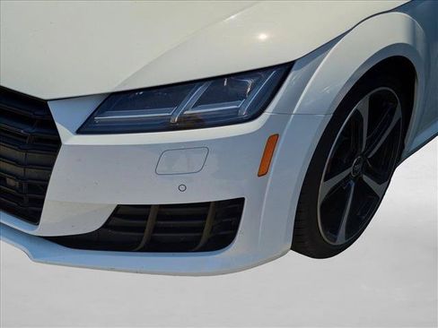 Used 2018 Audi TT 2.0T w/ Technology Package AWD/4WD image 12