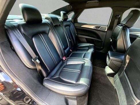 Used 2020 Lincoln MKZ FWD image 29