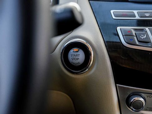 Used 2019 INFINITI QX60 Luxe w/ Essential Package image 21