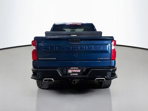 Used 2019 Chevrolet Silverado 1500 Custom Trail Boss w/ Custom Convenience Package AWD/4WD image 7