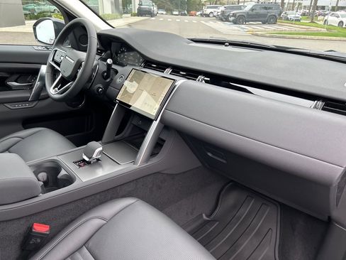 New 2025 Land Rover Discovery Sport S image 20