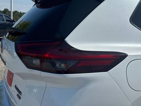 New 2026 Nissan Rogue Platinum AWD/4WD image 12