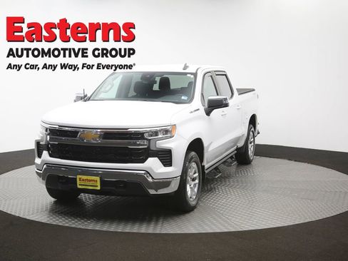 Used 2023 Chevrolet Silverado 1500 LT AWD/4WD image 55