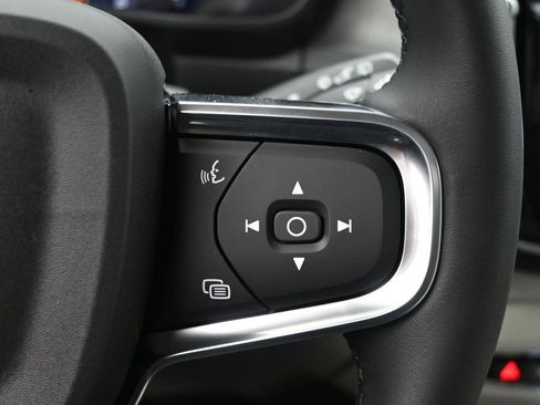 New 2026 Volvo XC40 B5 Ultra w/ Climate Package AWD/4WD image 10