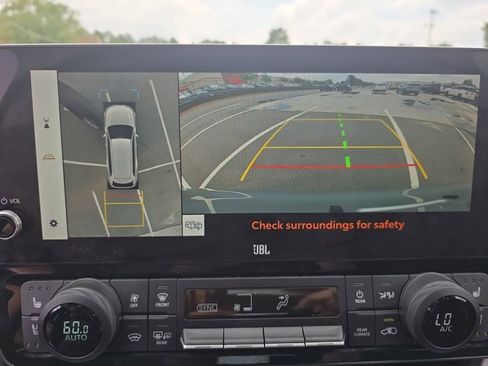 Used 2024 Toyota Grand Highlander Platinum image 25