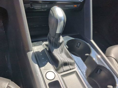 Certified 2023 Volkswagen Atlas SE image 27