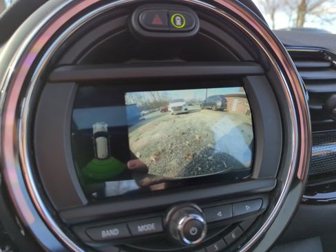 Used 2019 MINI Cooper Clubman S image 21