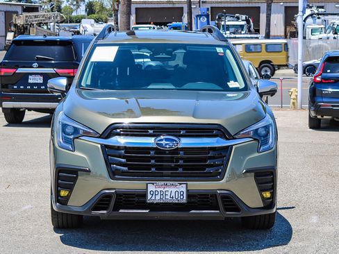 Used 2023 Subaru Ascent Limited w/ Technology Package AWD/4WD image 2