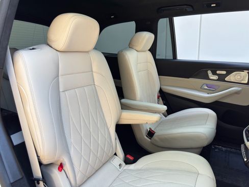 Used 2022 Mercedes-Benz GLS 63 AMG 4MATIC image 50