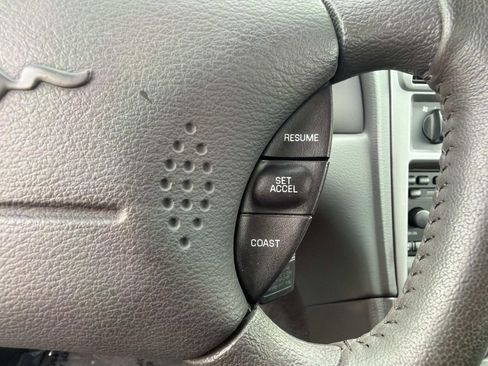 Used 2003 Ford Mustang Mach 1 image 22