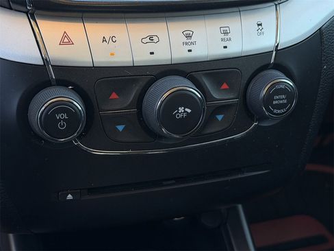 Used 2014 Dodge Journey American Value Package image 18