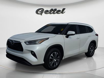 Used 2021 Toyota Highlander XLE