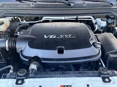 Used 2018 Chevrolet Colorado Z71 image 27