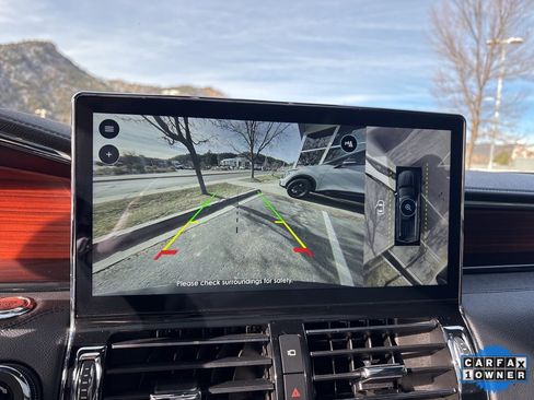 Used 2024 Lincoln Navigator Reserve image 23